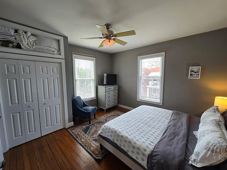 3225 Ellwood Ave — Photo 19