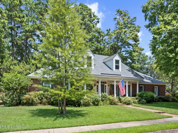 614 Kinsington Ct, Ridgeland, MS 39157