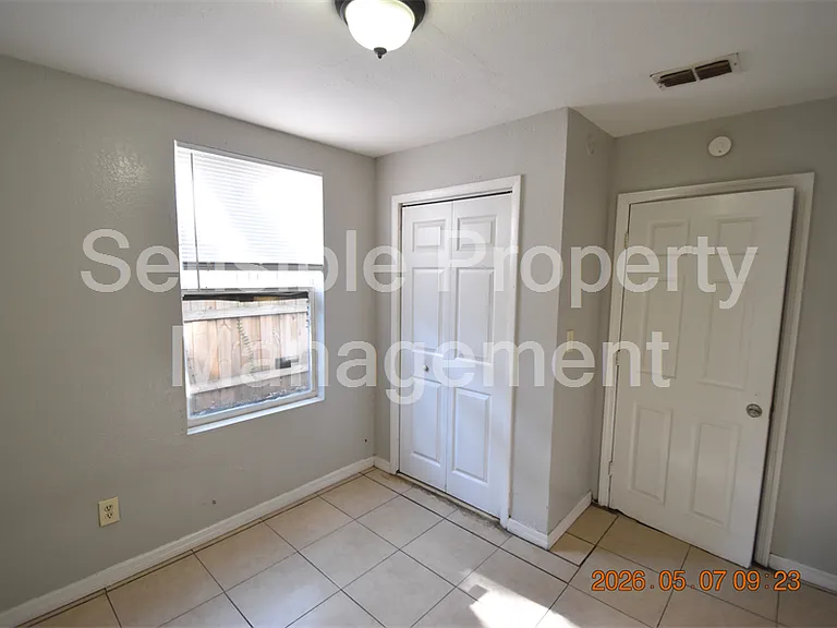 1501 E New Orleans Ave #6 — Photo 7