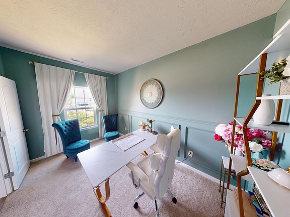 4th image of 9122 Hemingway Dr