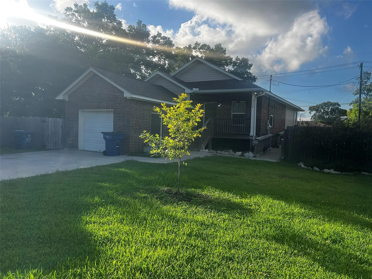 2 bed, 2.0 bath, 1246 sqft, $1,600 — Photo 2