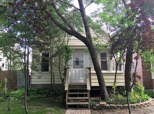 913 6th St, International Falls, MN 56649