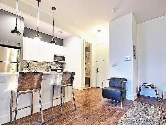 2nd image of 1738 Pacific St #4A