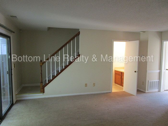 1st image of 8405 Rust Wood Pl