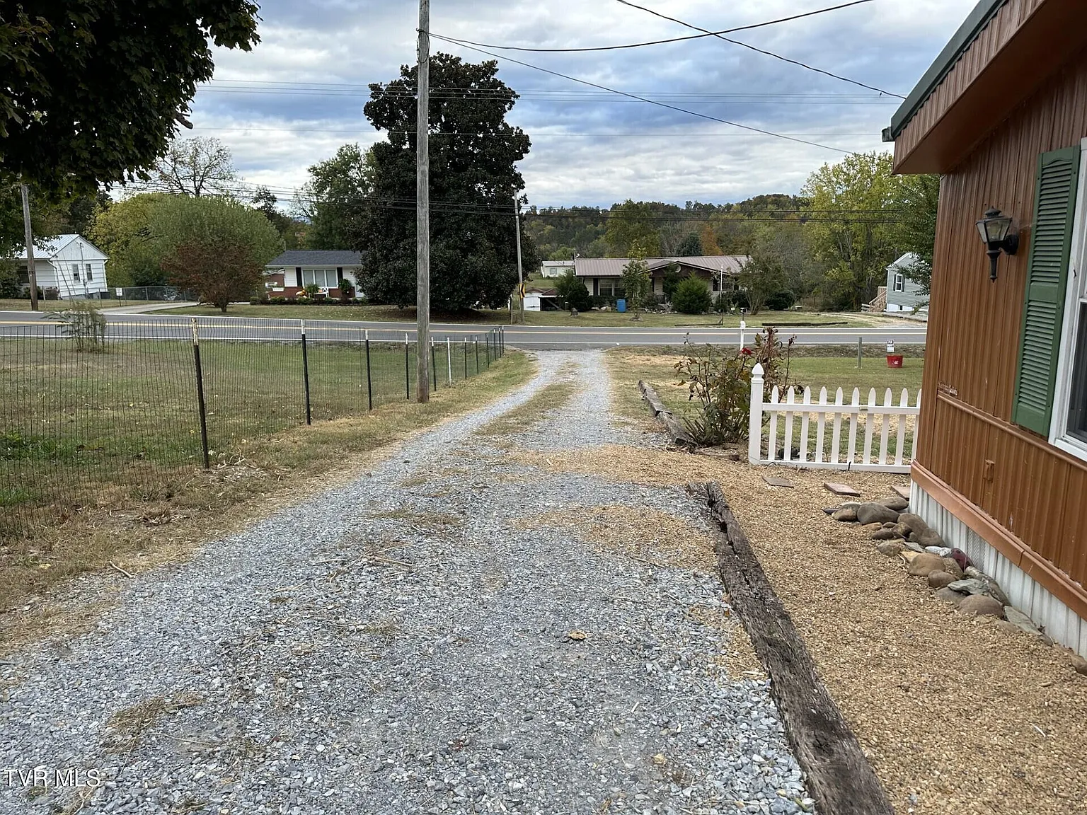 2 bed, 2.0 bath, 1152 sqft, $1,200 — Photo 3