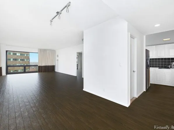 721-725 5th Ave #53C, New York, NY 10118