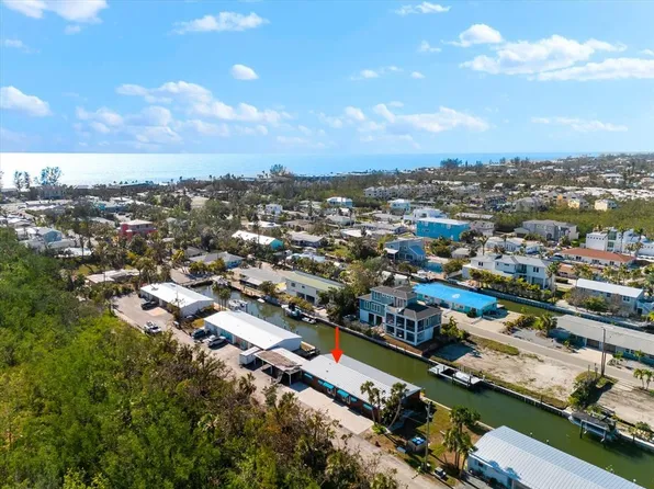 713 Saint Judes Dr S APT 1, Longboat Key, FL 34228