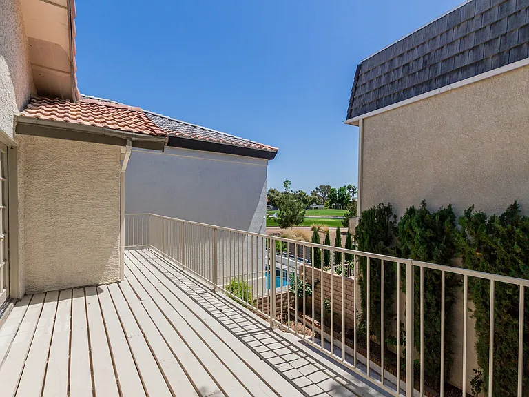 861 Vegas Valley Dr — Photo 35