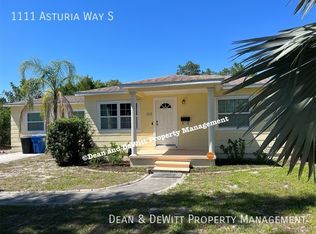 1111 Asturia Way S, Saint Petersburg, FL 33705