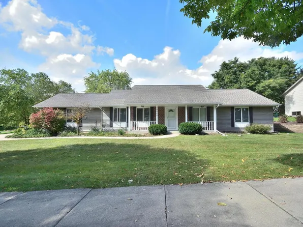 2844 Apache PASS, Waukesha, WI 53188