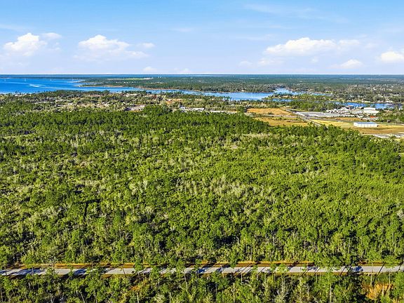 4th image of Xx Daffin Lake Rd