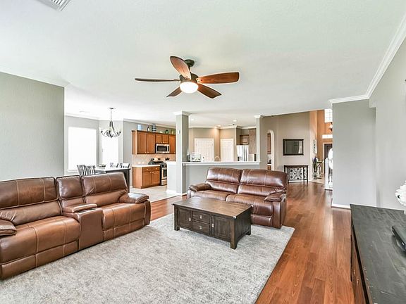 5th image of 17210 Shallow Lake Ln