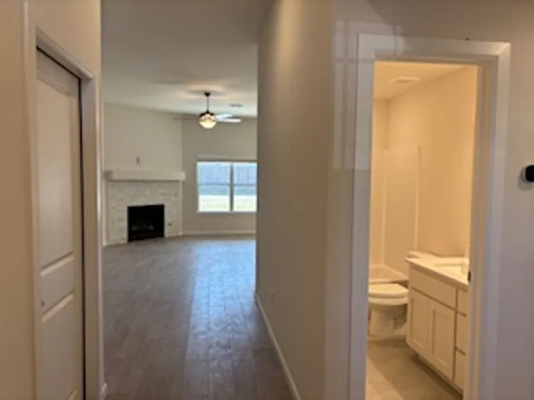 18216 Austin Ct — Photo 3