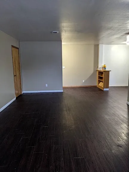 450 N Main St #7 — Photo 7