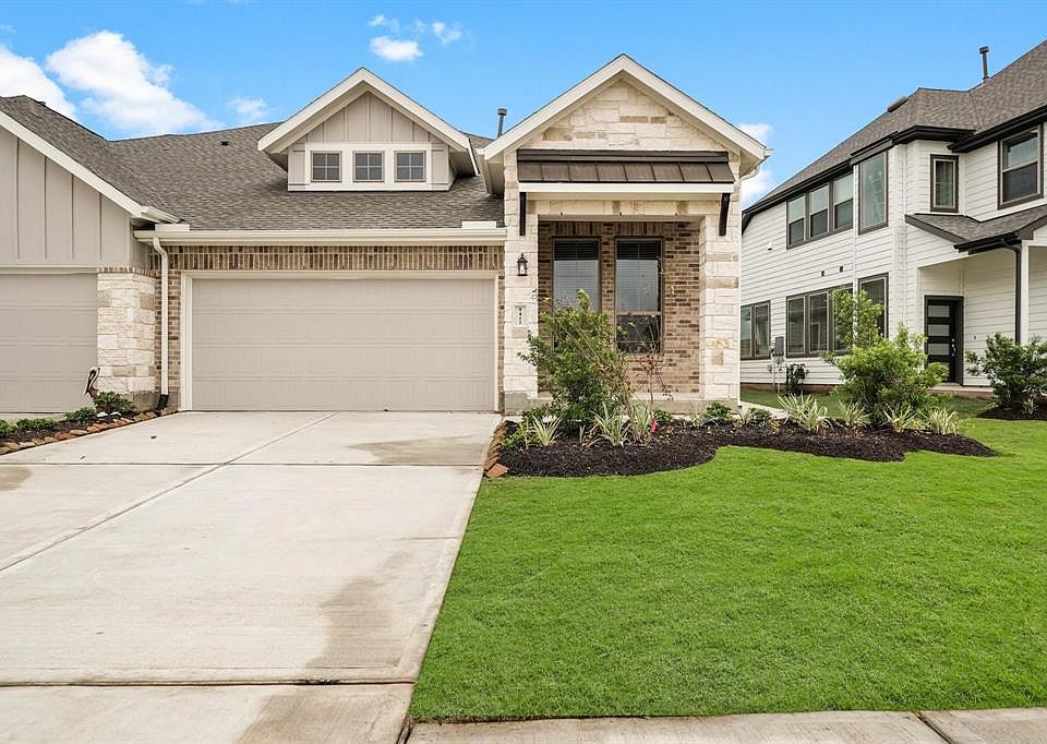 1st image of 1547 Cathedral Bend