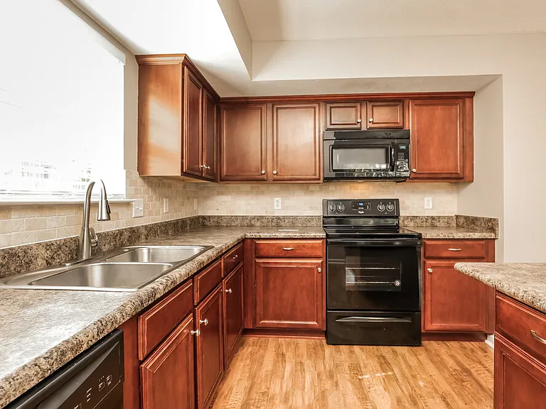 3764 Indian Creek Blvd — Photo 9
