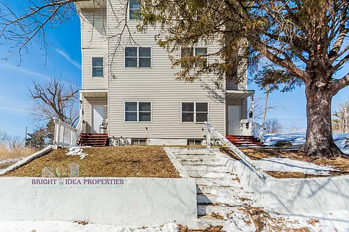 863 Clark St Photo 1