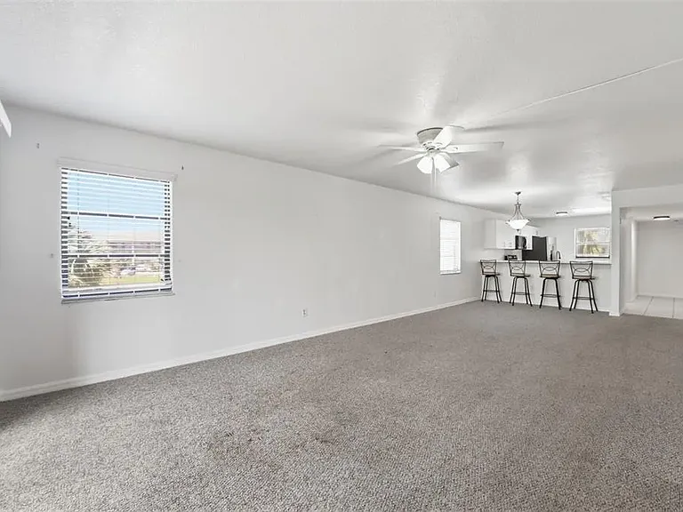 175 Kings Hwy #328 — Photo 14