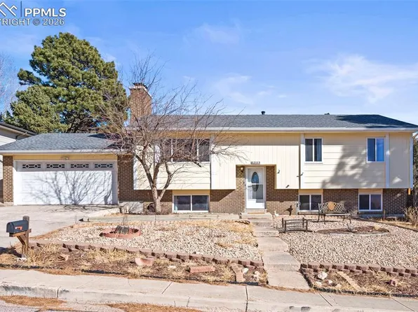 5555 Galena Dr, Colorado Springs, CO 80918