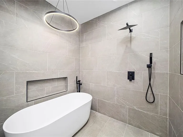 3784 Pine Needle Dr — Photo 34