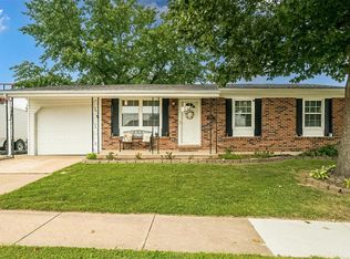 12047 Bobbett Dr, Maryland Heights, MO 63043