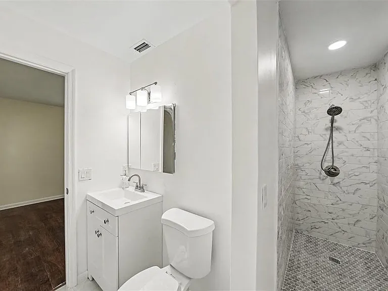 6717 Mornay Cir — Photo 19