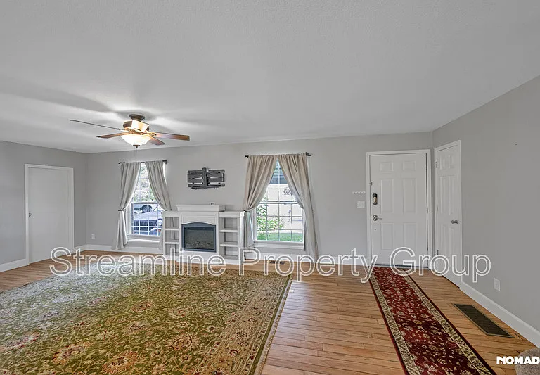 10136 W Keene Ave — Photo 11