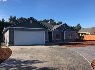 214 Cloudcroft Ln, Florence, OR 97439