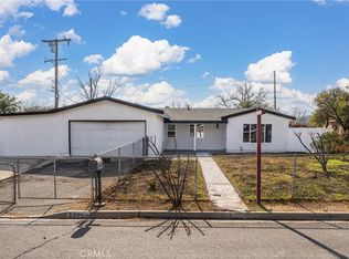 5992 Doris Dr, Riverside, CA 92509