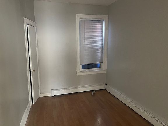 4th image of 58 Stevens Ave