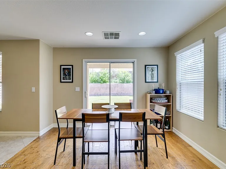 2619 Begonia Valley Ave — Photo 21