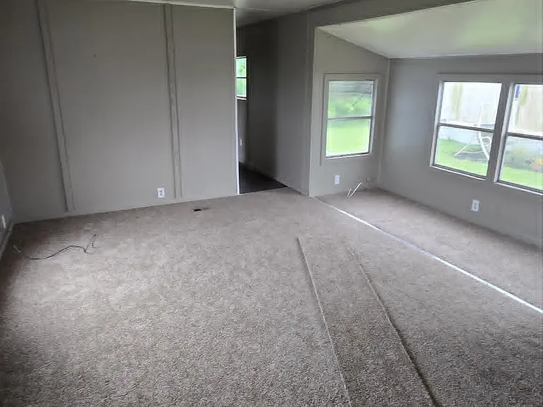 126 Hemlock Dr #126 — Photo 4