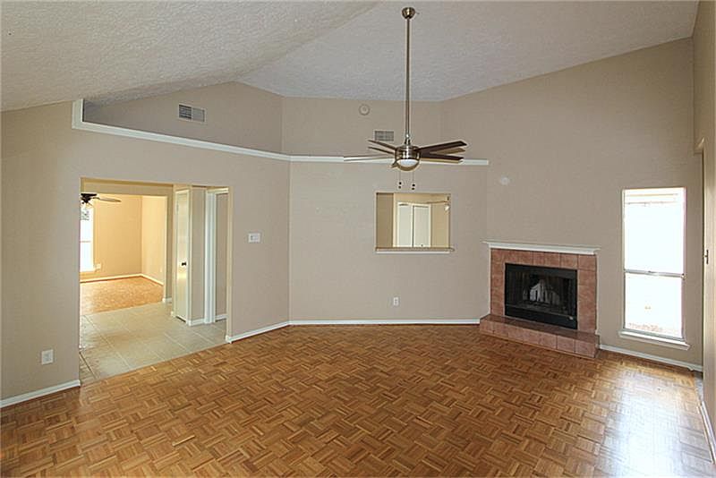 1st image of 9411 Stockwell Dr