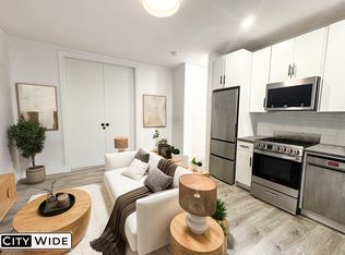 31-36 32nd St #3A, Astoria, NY 11106
