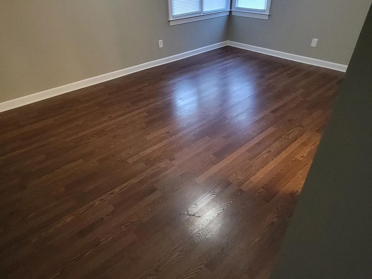 3 bed, 1431 sqft, $2,100 — Photo 2