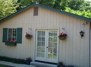 1225 NE 96th St, Seattle, WA 98115