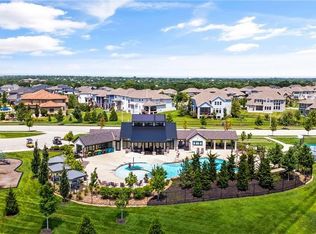 3945 W 158th St, Overland Park, KS 66224