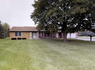 5612 Mackinaw Rd, Saginaw, MI 48604