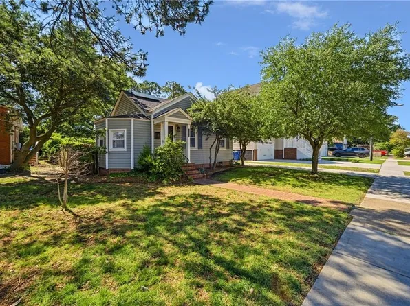 9554 12th Bay St, Norfolk, VA 23518