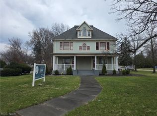 1451 E Market St, Warren, OH 44483