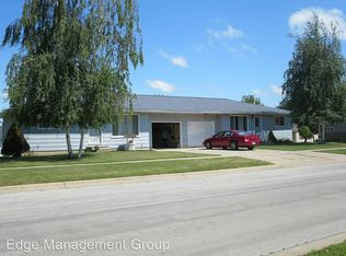 3743 Joan Dr, Waterloo, IA 50702