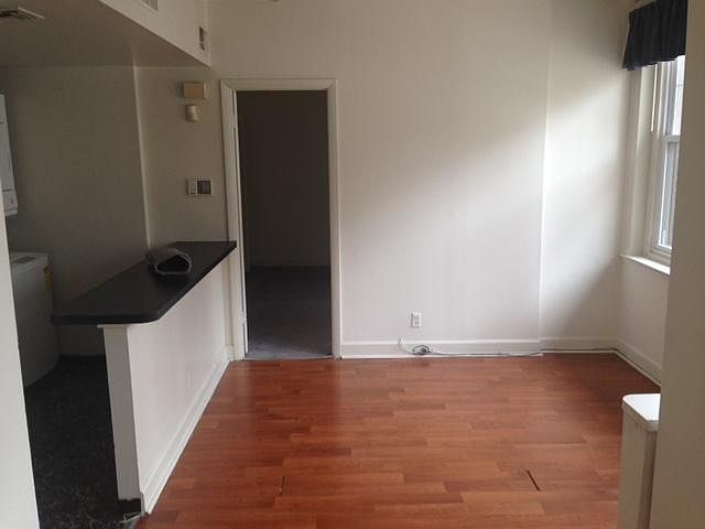 1st image of 1327 Spruce St #10