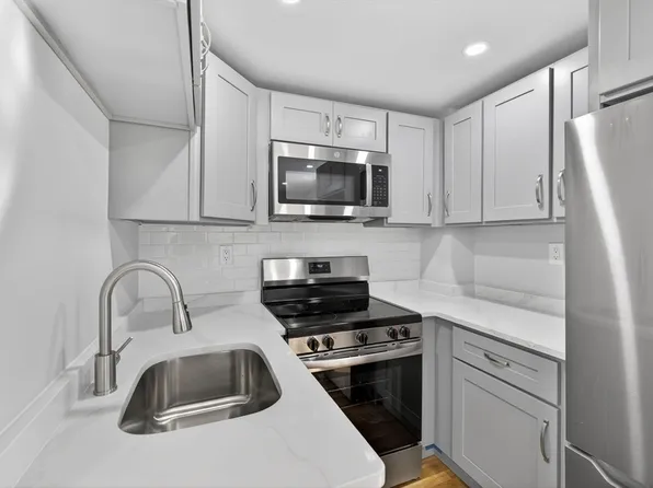 91 Francis St #3, Everett, MA 02149