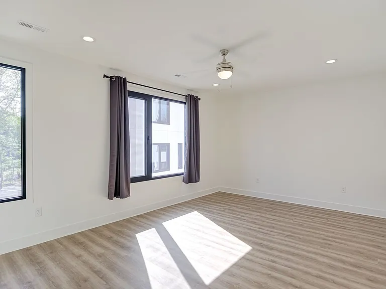 1110 Nova St — Photo 31