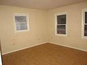 A140YTK Living Room