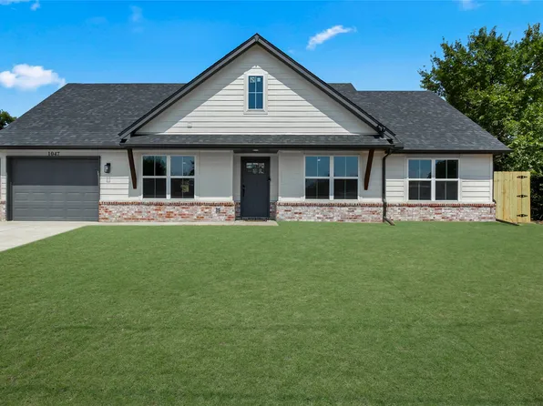 1047 E Young St, Tulsa, OK 74106