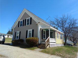 60 Windsor St, Randolph, ME 04346