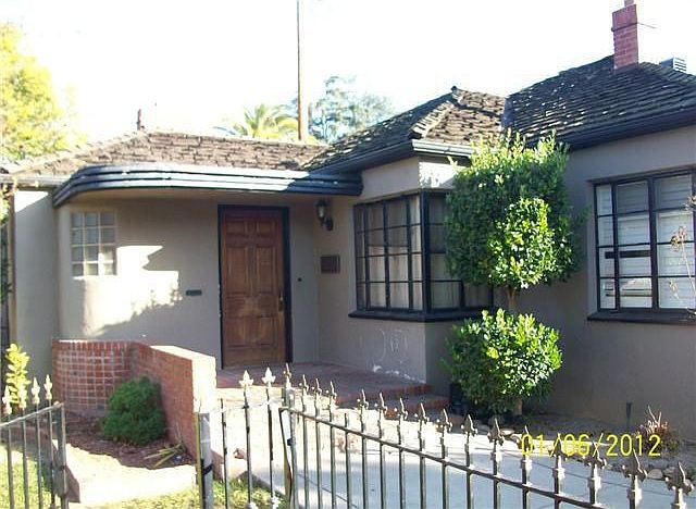2nd image of 8 S Crescent Ave