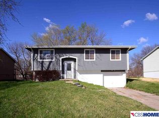21528 Old Coach Rd, Elkhorn, NE 68022