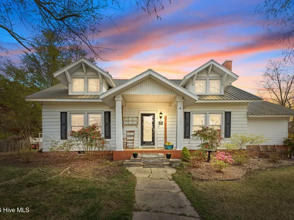 302 W Green Street, Macclesfield, NC 27852